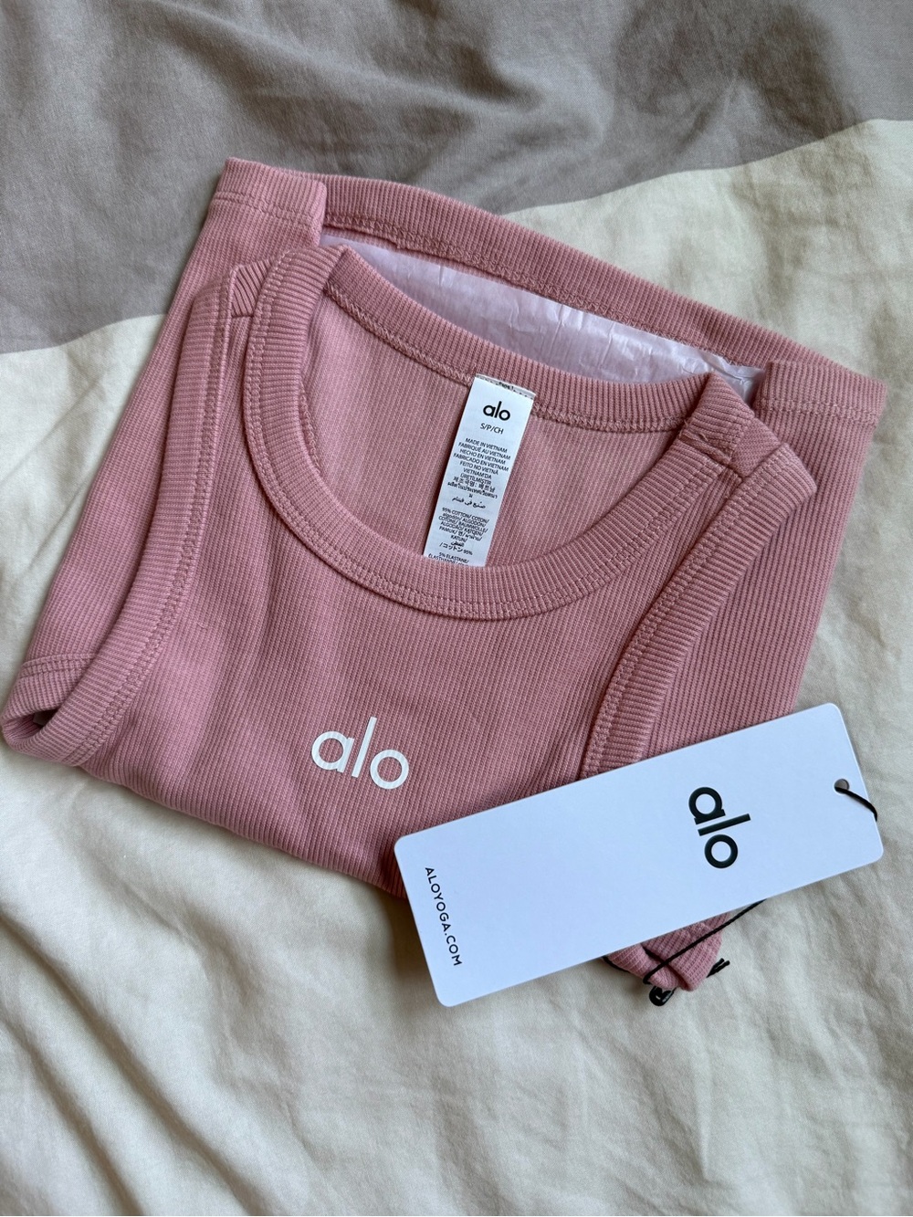 ALO Yoga Ribbed Crop Tank Top - Rose Pink - Picture 2 of 2